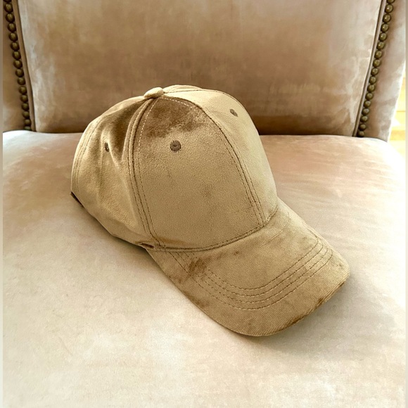 Velvet Baseball Cap in Camel with Adjustable Strap- New! - Picture 8 of 12